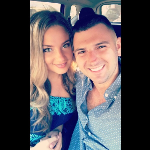 Meet your Posher, Colleen - Picture 1 of 1